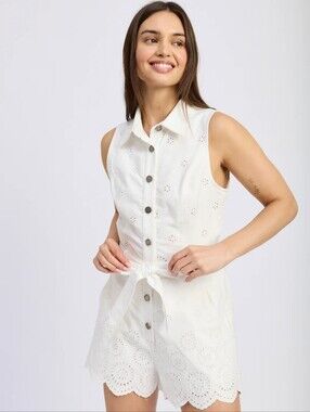 En Saison Cream Eyelet Button Jacket